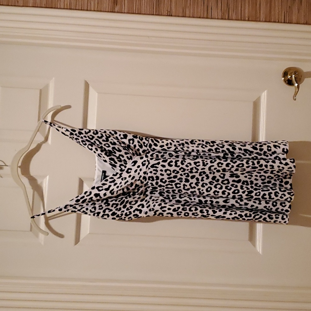 Express Leopard Print Flowy Dress Extra Small